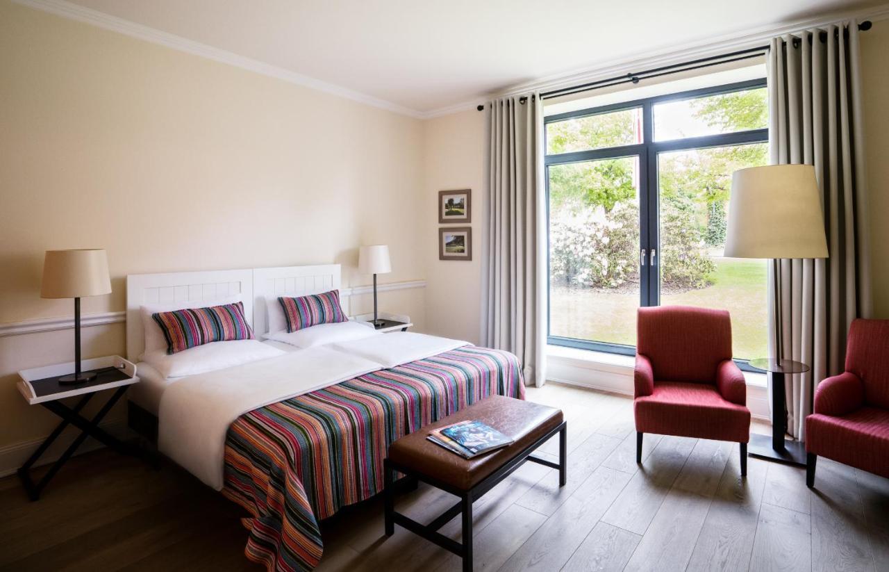 Hotel & Gaestehaus Gut Kaden Alveslohe 外观 照片