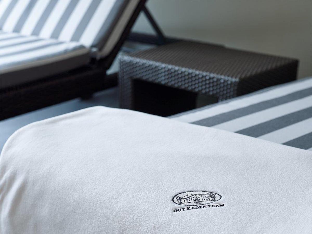 Hotel & Gaestehaus Gut Kaden Alveslohe 外观 照片